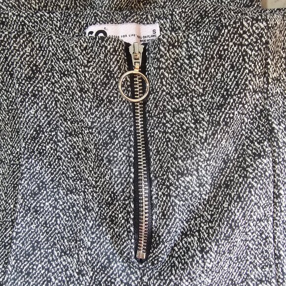 Size SM SO Pull‎ on Flare Zip Fly Marbled Black and White Polyester/Rayon Pants - Picture 4 of 4